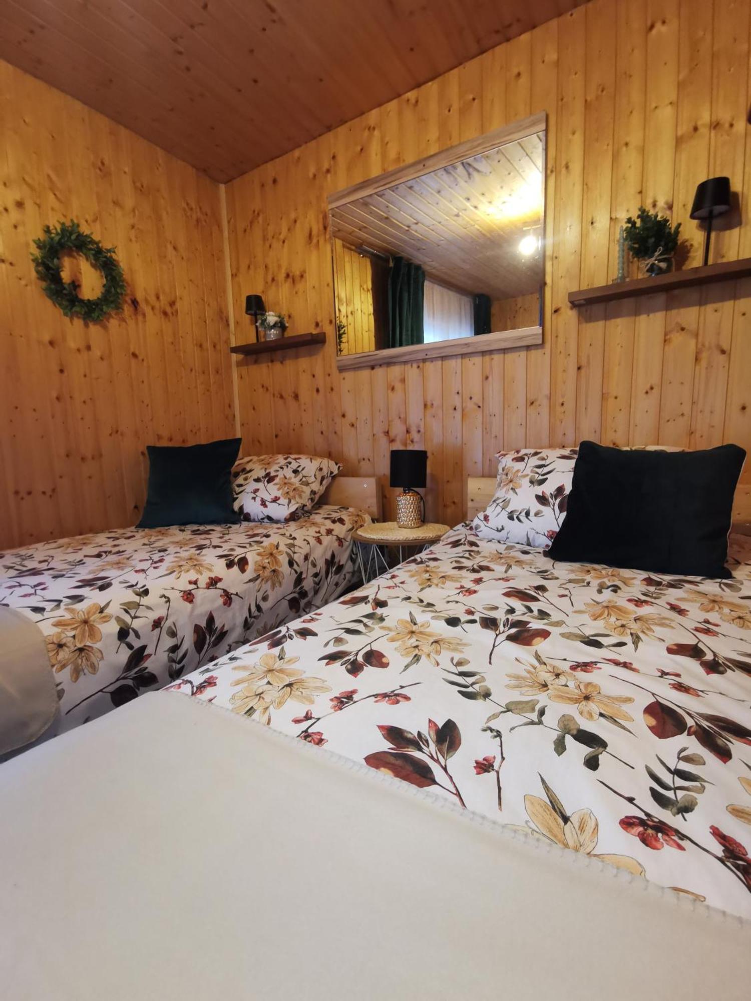 Eden Villa Sedziszowa ภายนอก รูปภาพ